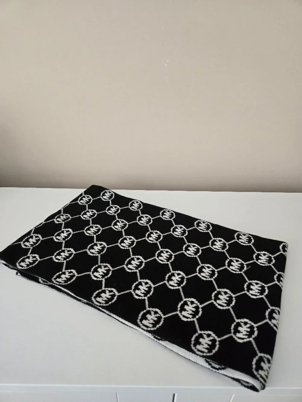 Michael Kors Reversible Scarf - NWOT